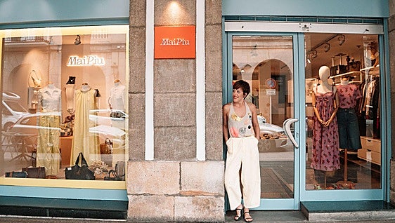 El oulet que solo se celebra cada cuatro años: así es la tienda que Maider abrió en Gernika sin conocer a nadie