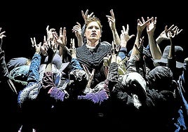 La función del sábado de 'El caserío' en el Euskalduna representará solo las partes cantadas tras los problemas técnicos del estreno
