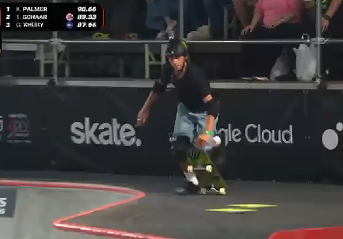 El skater bilbaíno Egoitz Bijueska gana el oro en los XGames de Chiba