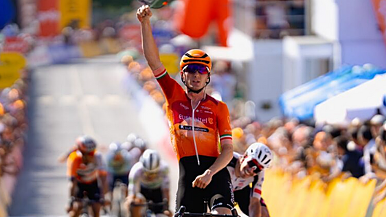 Xabier Isasa logra su primera victoria como profesional en la Vuelta a Portugal