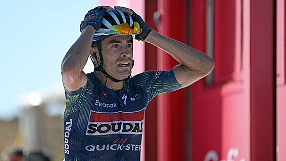 La Vuelta de Enric Mas mitifica a Mikel Landa