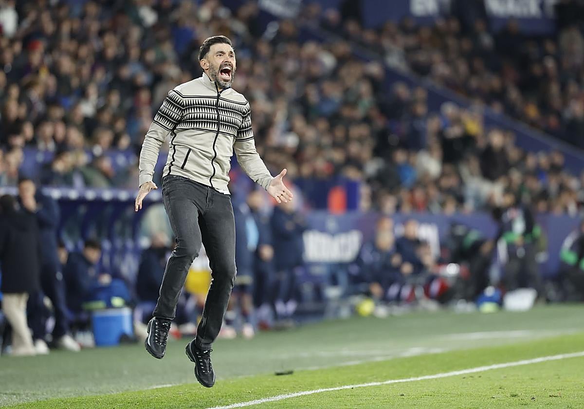 Eder Sarabia takes over struggling Espanyol as manager