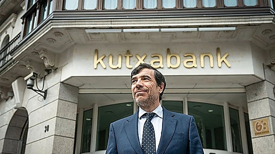 Kutxabank se anota unas históricas ganancias de 405 millones en el primer semestre del año