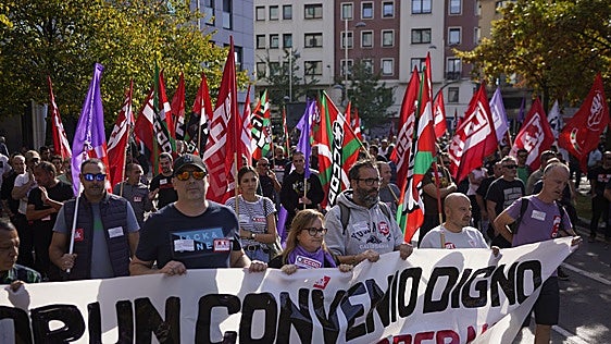 Sindicatos y patronal advierten el bloqueo total que vive la negociación del metal en Bizkaia tras ocho reuniones