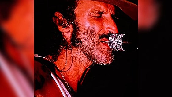 El emotivo homenaje de Leiva a Robe en el Sonorama