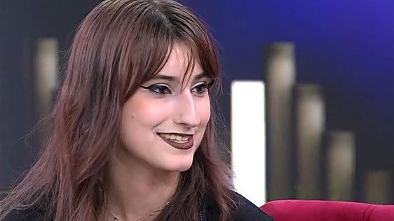 El drama de Lucía, una joven víctima del bullying por padecer el síndrome de Tourette