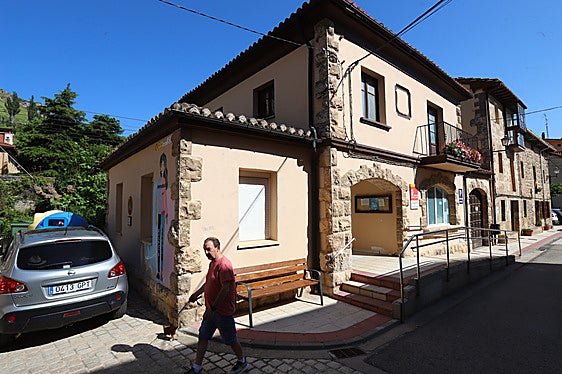Los pueblos de la comarca de Miranda demandan más servicios y transporte para no quedar aislados