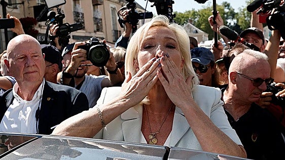Marine Le Penek boterera iristeko dituen aukerak