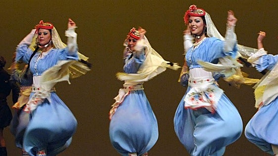 Turkia, Guam eta Euskal Herriko taldeak, Barakaldoko Nazioarteko Folklore Jaialdian
