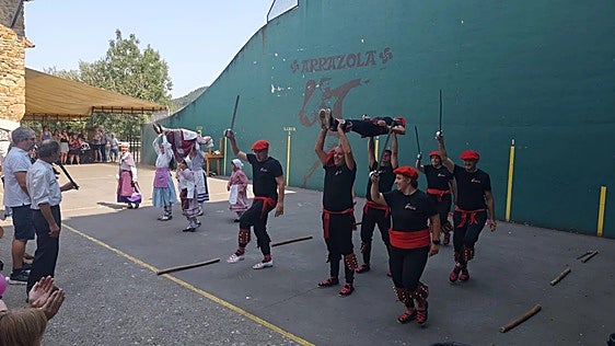 Atxondo da el pistoletazo de salida a las fiestas de Santiago