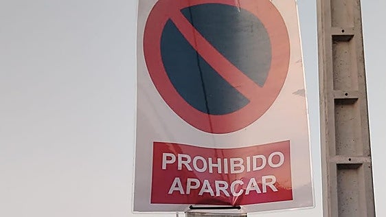 La Ertzaintza multa a 28 coches por una señal 'fake' en un pueblo de Álava