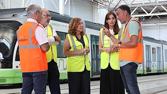 Vitoria pide ampliar el tranvía a Goikolarra