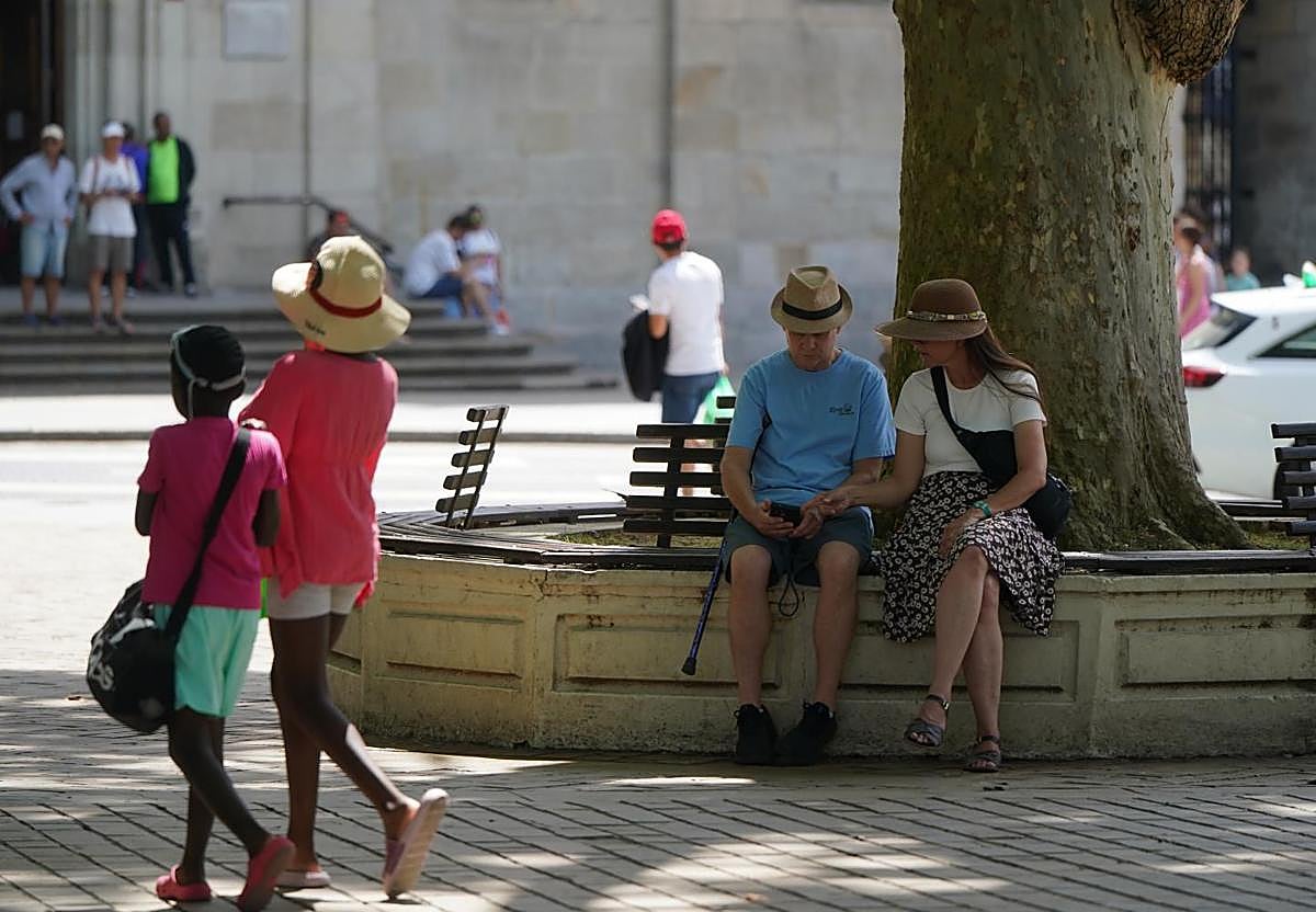 Del sol a la lluvia con descenso de las temperaturas: el tiempo que espera Bizkaia para la primera semana de agosto