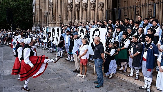 Las imágenes del homenaje al 3 de Marzo