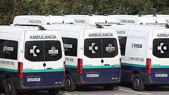 Esperas de hasta nueve horas para traslados en las ambulancias de Bizkaia