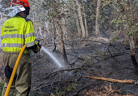 Susto en el parque natural de Izki por un incendio forestal de tres horas