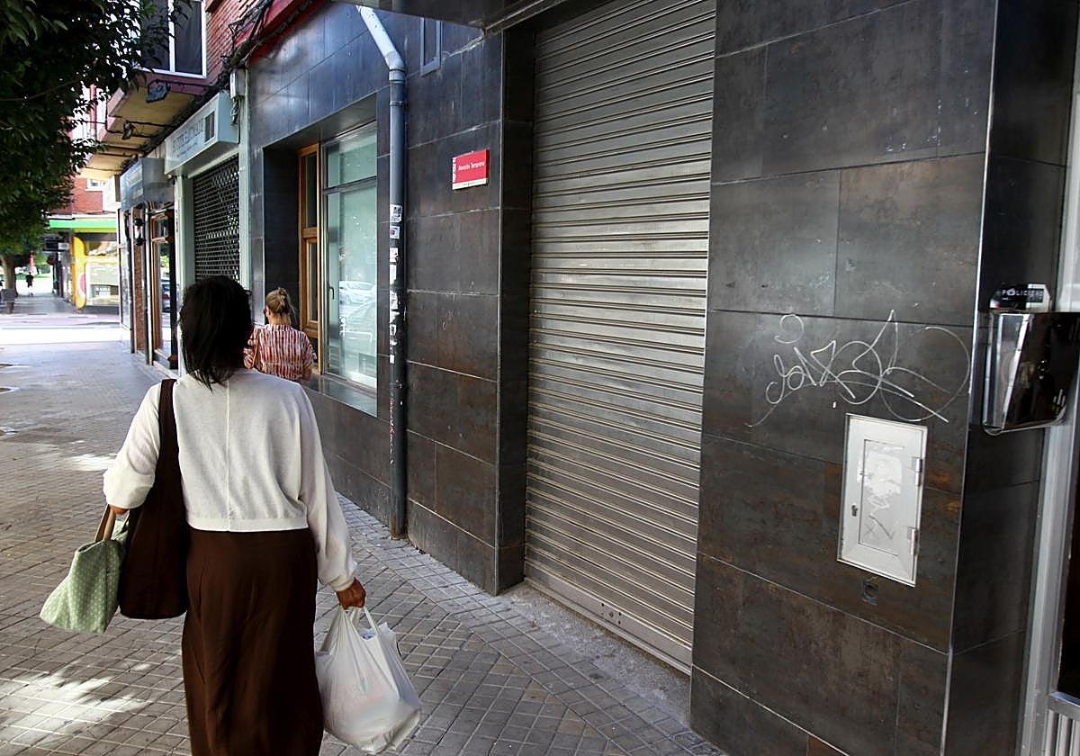 Una rata muerta y la presencia de heces de roedor obligan a cerrar Atención Temprana de Miranda