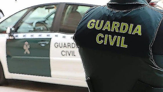 La Guardia Civil investiga a siete personas de Bizkaia tras vender entradas falsas para un Athletic-Real Madrid
