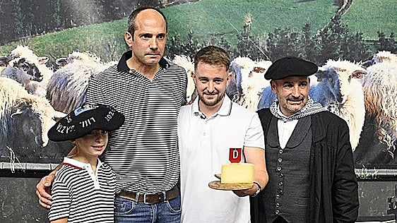 5.400 euros por medio queso del alavés Unai Lekuona, campeón en Ordizia