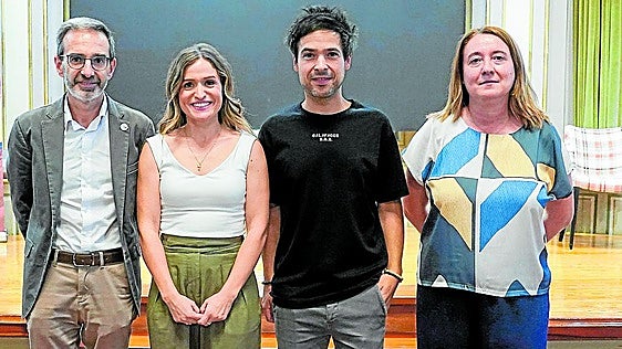 Inauguración festival Bilbo Zientzia Plaza con la proyección del documental 'Natura Bizia'