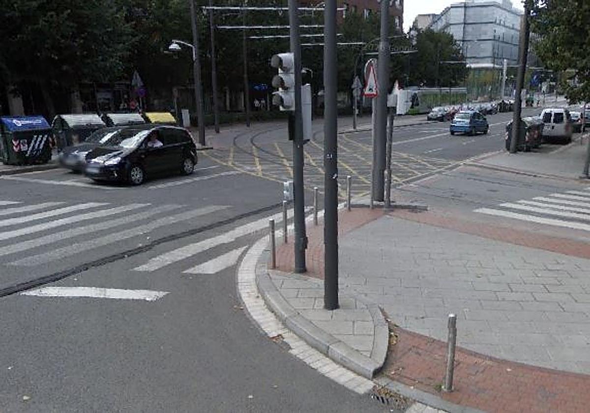 Detienen en Trapagaran a un conductor que se dio a la fuga tras atropellar a una joven en el centro de Bilbao