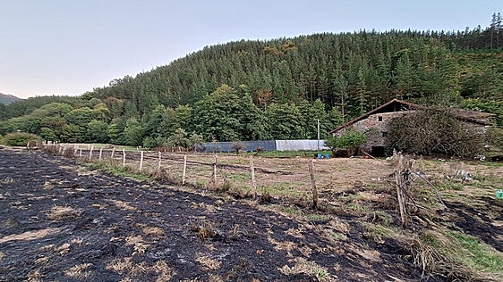 'Satorra', el pastor jubilado que ha muerto por un incendio cerca de su caserío en Orozko