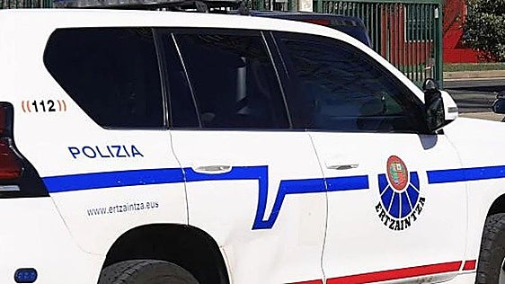 Un hombre arrestado y otro investigado, con 19 detenciones previas entre ambos, por robar en una vivienda de Portugalete