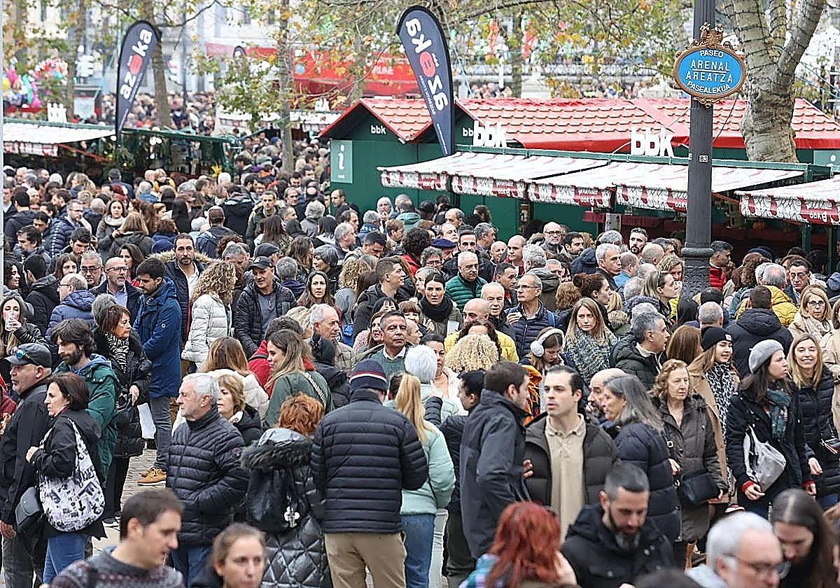 Bbk BBK pone en marcha por primera vez un concurso de carteles para elegir ...