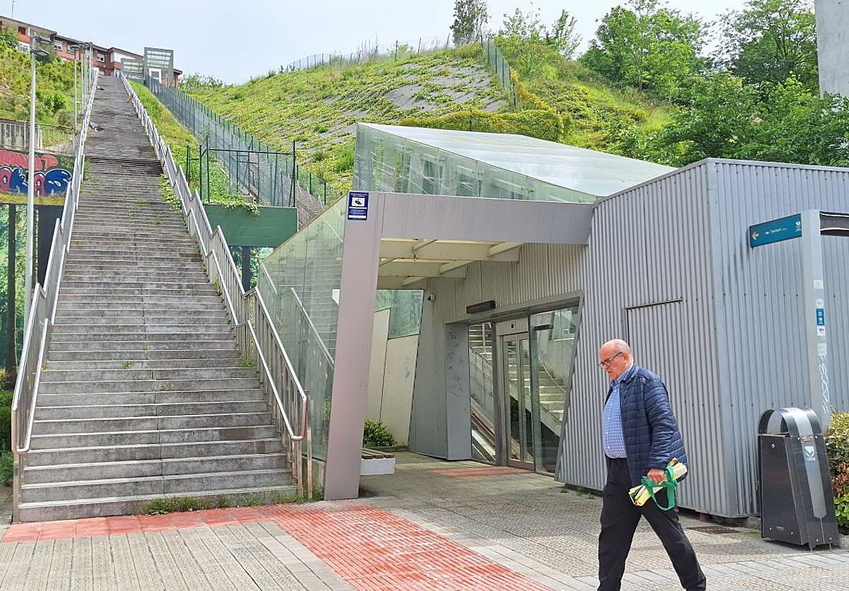 Leioa reparará el ascensor averiado desde febrero que obligaba a subir 250 escalones