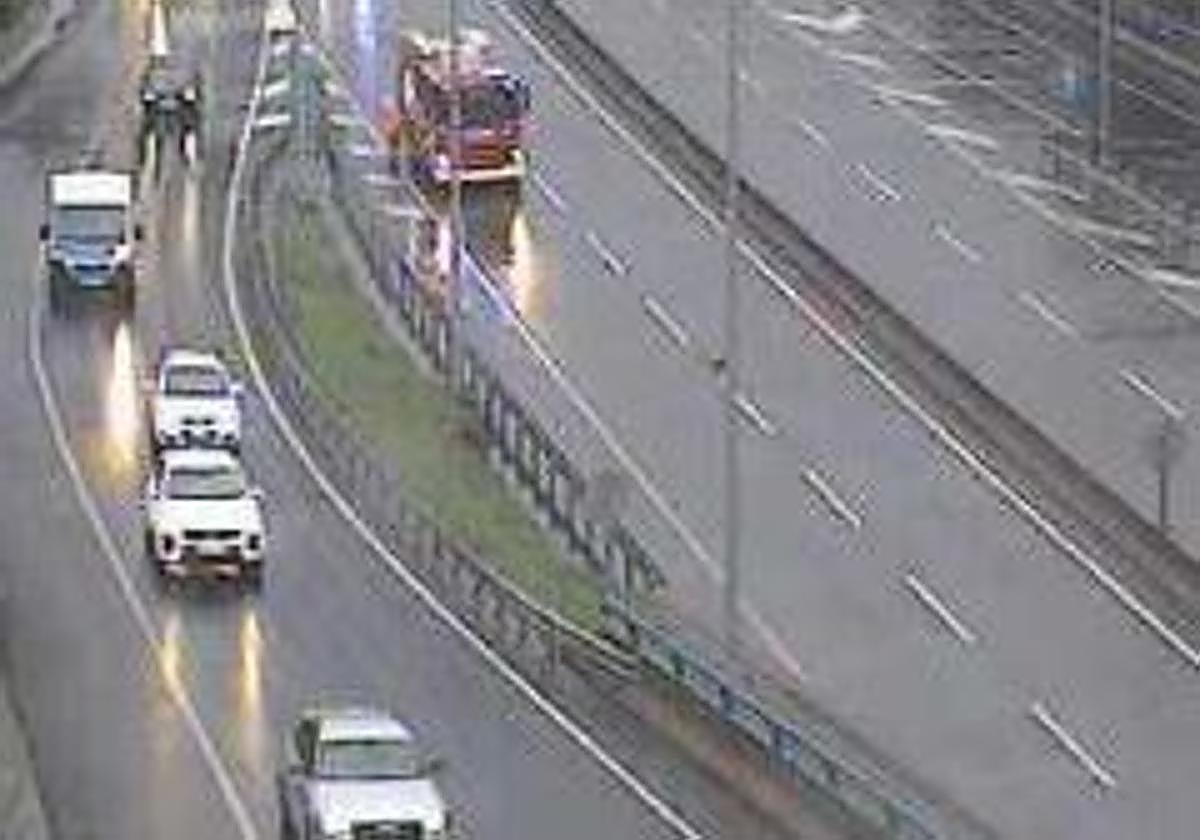 Varios accidentes complican la circulación en Bizkaia