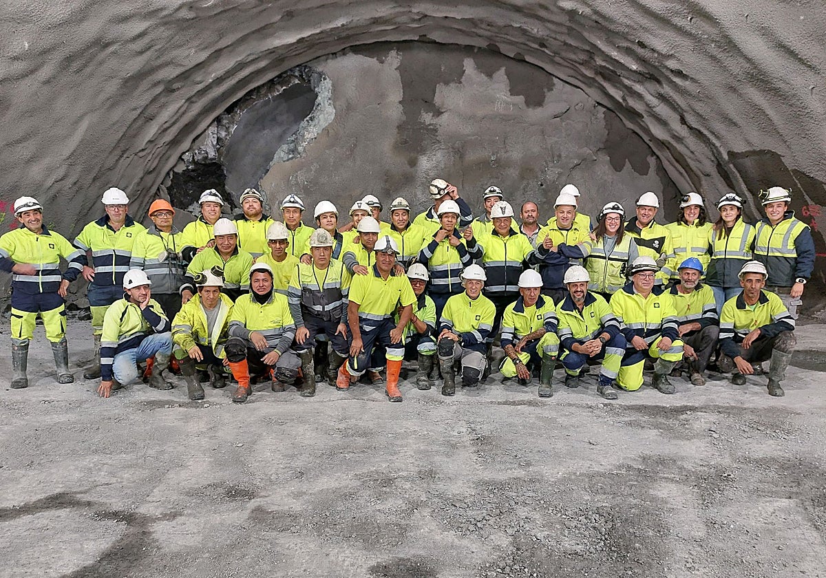 «El túnel entre Markina y Etxebarria ha sido extremadamente complejo»