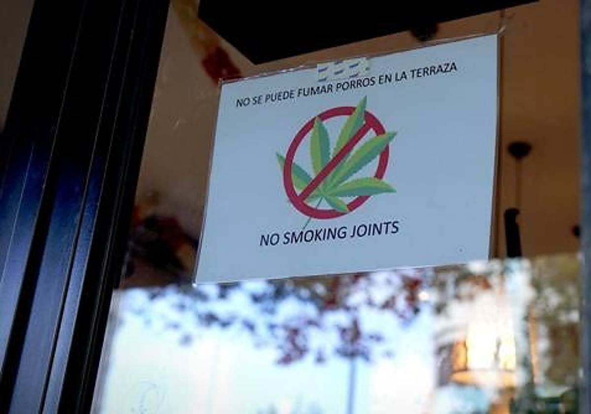 Prohibido fumar porros en las terrazas de Bilbao