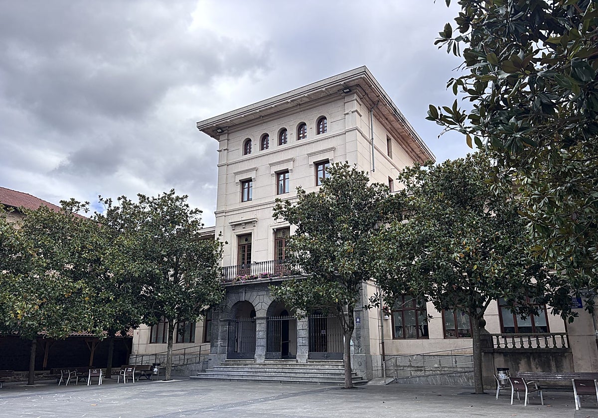 Ugao plantea subir un 3% los impuestos y tasas municipales en 2027