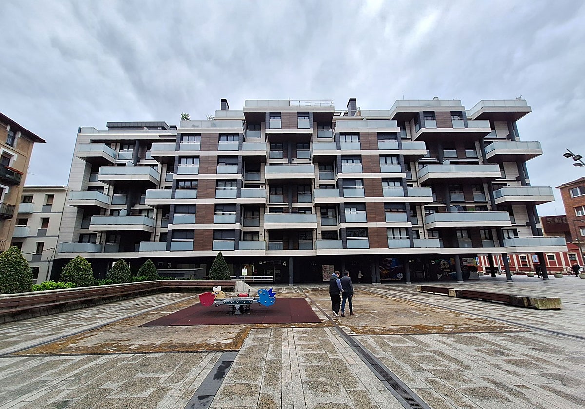 La promotora niega irregularidades en dos construcciones de pisos en Basauri