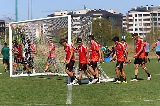 El Mirandés disputará un sexto amistoso de pretemporada ante el FC La Calzada