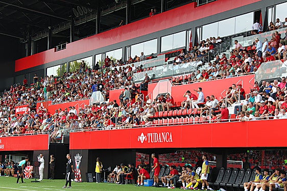 Urbanismo revisará «en unas semanas» si la nueva Tribuna del Mirandés cumple con el proyecto