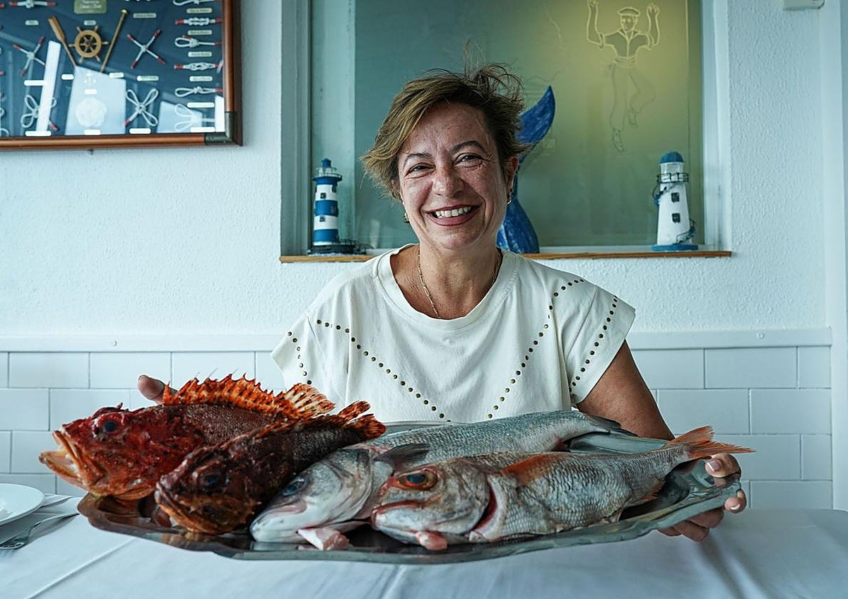 La mesa donde el Puerto Viejo se sienta a comer a las tres