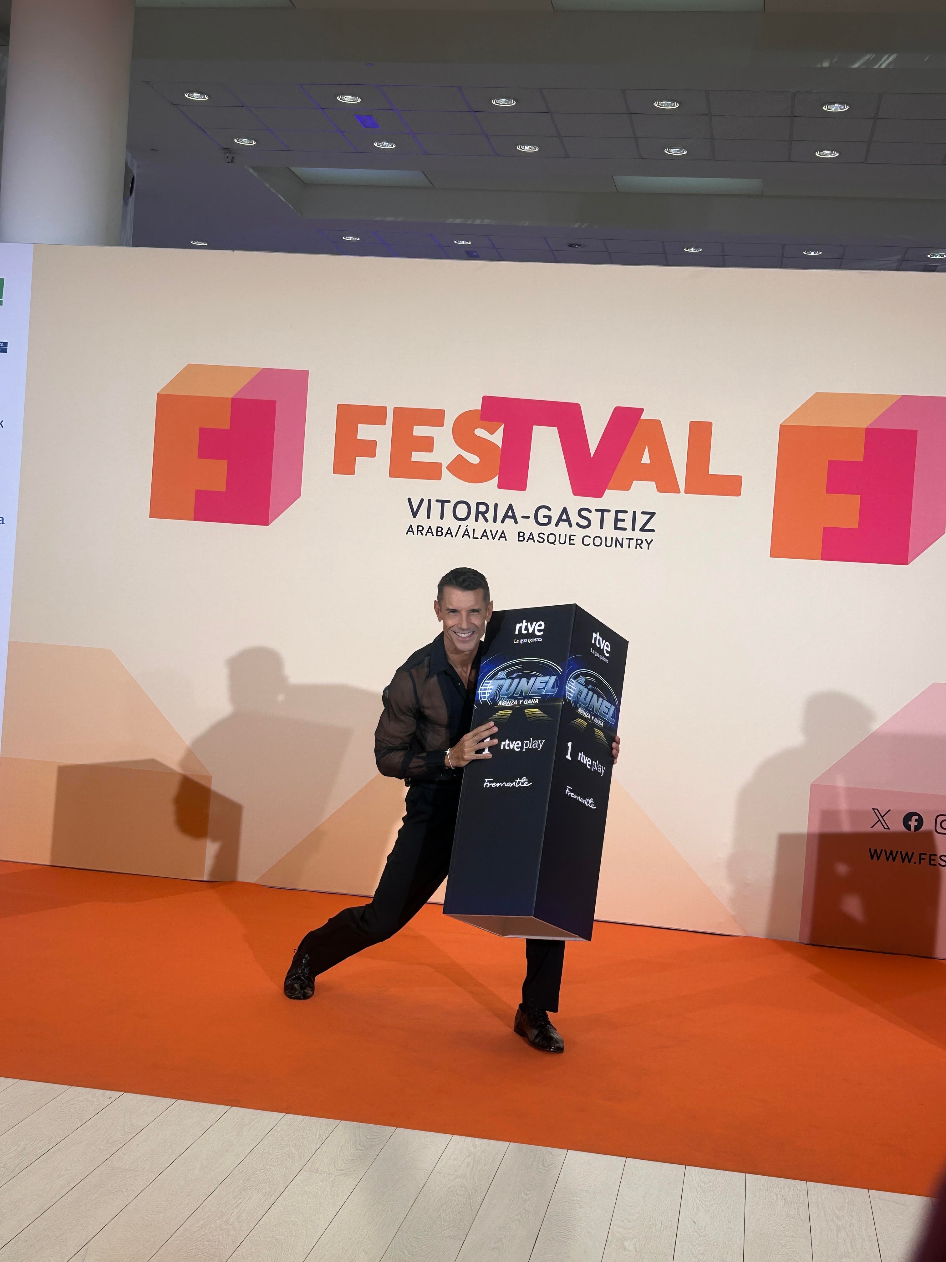 Jesús Vázquez celebra sus 61 años en el FesTVal