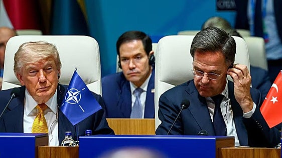 La cumbre de Ankara mejora la relación pero no aborda la defensa europea