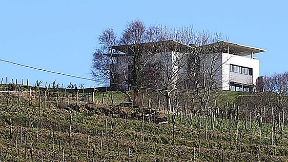 El Supremo avala la decisión de demoler el chalé de una exconcejala del PNV de Zarautz