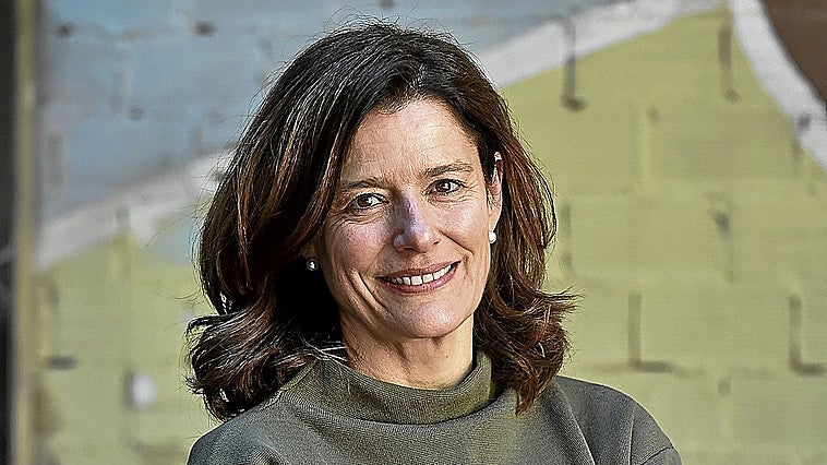 Miriam González, la liberal que planta cara a Sánchez y Feijóo