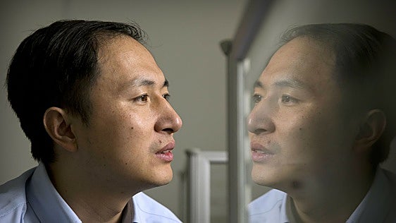 He Jiankui, el científico loco ataca de nuevo con sus bebés a la carta: superguapos y superinteligentes