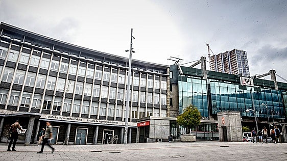 La EHU creará en 2028 el grado de Ingeniería Aeroespacial, un sector «estratégico» para la industria