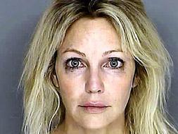 Fotografía policial de la actriz Heather Locklear tras su arresto en Santa Bárbara. /AFP