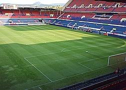 El estadio de Osasuna, Reyno de Navarra, volverá a llamarse El Sadar. / EFE