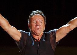 Bruce Springsteen, durante una actuación. / Eduardo Abad (Efe)
