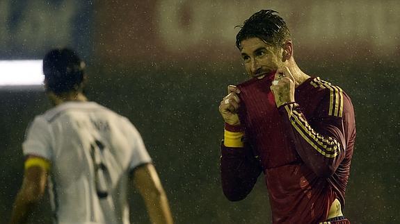 Sergio Ramos, en su último encuentro con España. 