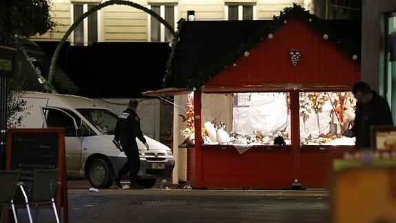 Al menos once heridos arrollados en Nantes por un conductor al grito de «Alá es grande»