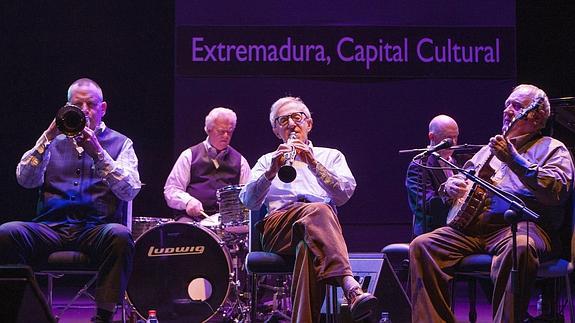 Woody Allen y la New Orleans Jazz Band.