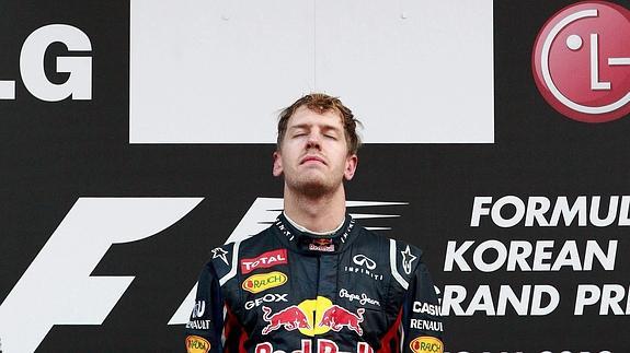 Sebastian Vettel en el podio del Gran Premio de Corea del Sur de 2012. 